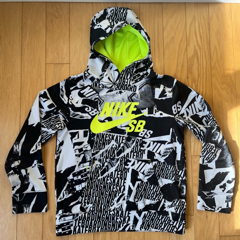 Nike SB Graphic Hoodie - Black, White & Neon Yellow Accents - Size Youth Medium